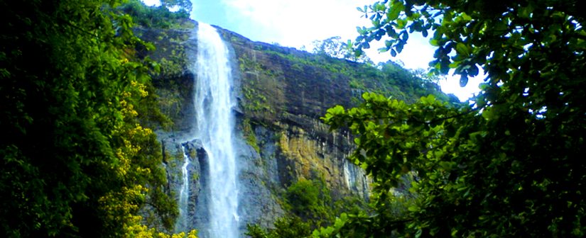 Diyaluma Falls Ella Sri Lanka
