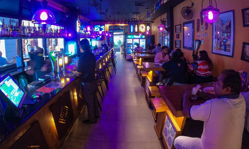 The Dutch pub at Fairway Colombo City hotel